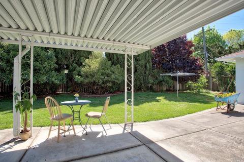 126 Kit Carson Way, Vallejo, CA 94589 photo 18