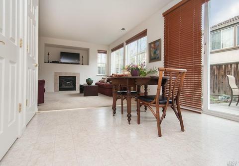 552 Refosco Ct, Fairfield, CA 94534 photo 14