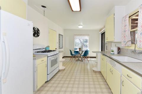 16 Bernice Ct, Petaluma, CA 94952 photo 10