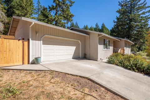 3224 Primrose Dr, Willits, CA 95490 photo 2