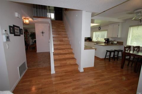 1478 Granada St, Vallejo, CA 94591 photo 8