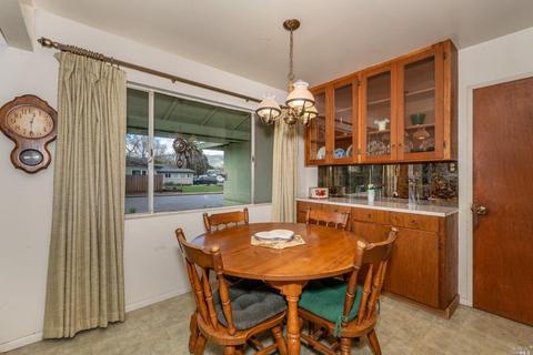 76 Brookside Dr, Cloverdale, CA 95425 photo 5