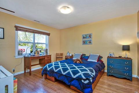210 Thomas Ln, Petaluma, CA 94952 photo 24