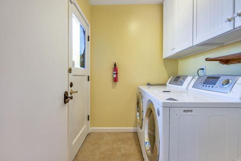 210 Thomas Ln, Petaluma, CA 94952 photo 26