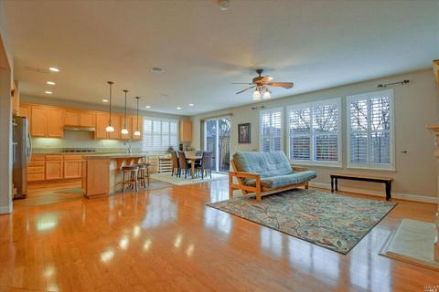 229 Decanter Cir, Windsor, CA 95492 photo 7