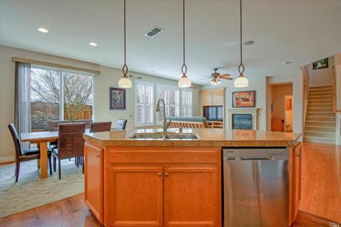 229 Decanter Cir, Windsor, CA 95492 photo 15
