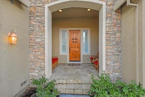 229 Decanter Cir, Windsor, CA 95492 photo 2