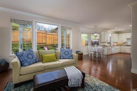 50 Aaron Dr, Novato, CA 94949 photo 1