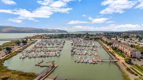 474 E St, Benicia, CA 94510 photo 3