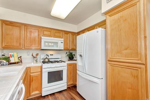474 E St, Benicia, CA 94510 photo 22