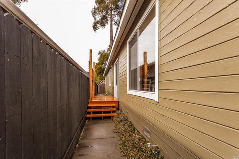 1530 D St, Napa, CA 94559 photo 18