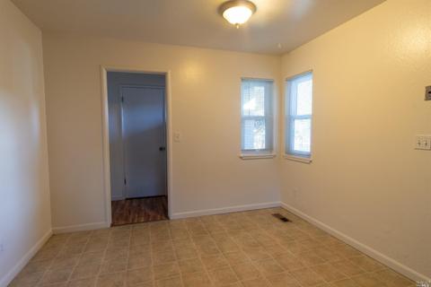 62 Northbrook Way, Willits, CA 95490 photo 5