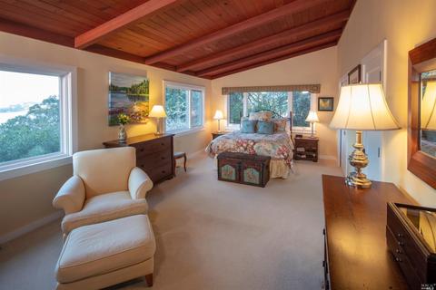 Undisclosed, Sausalito, CA 94965 photo 14