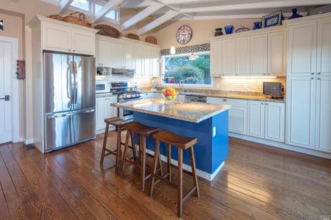 Undisclosed, Sausalito, CA 94965 photo 7
