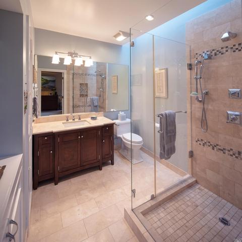 Undisclosed, Sausalito, CA 94965 photo 16