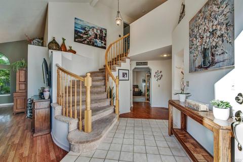 1009 Hampshire Ln, Windsor, CA 95492 photo 2