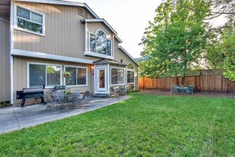1009 Hampshire Ln, Windsor, CA 95492 photo 17
