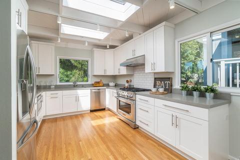 955 Vernal Ave, Mill Valley, CA 94941 photo 2