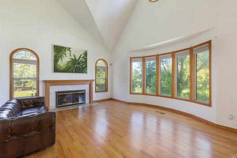 670 W Cotati Ave, Cotati, CA 94931 photo 9