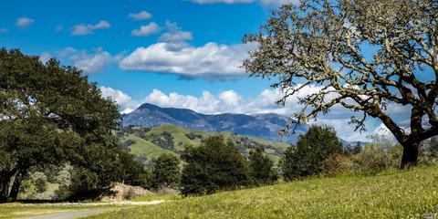 13402 Chalk Hill Rd, Healdsburg, CA 95448 photo 1