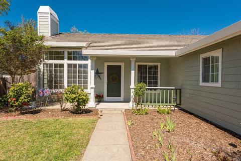 655 Leafhaven Ln, Windsor, CA 95492 photo 1