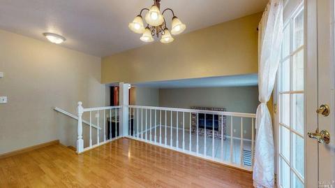 7823 Wildflower Ct, Windsor, CA 95492 photo 8