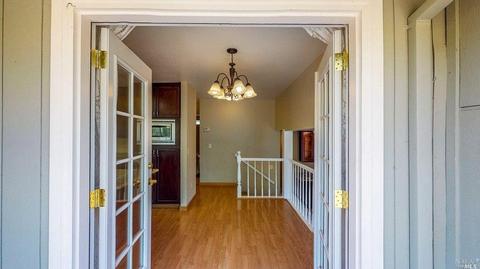 7823 Wildflower Ct, Windsor, CA 95492 photo 9