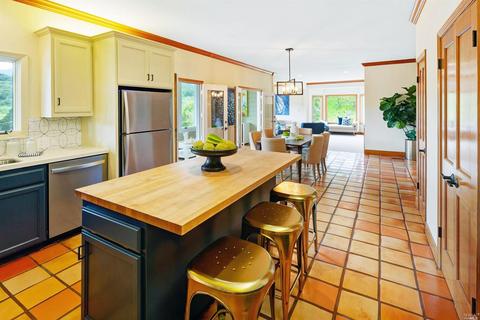 208 Benson Cir, Mill Valley, CA 94941 photo 14
