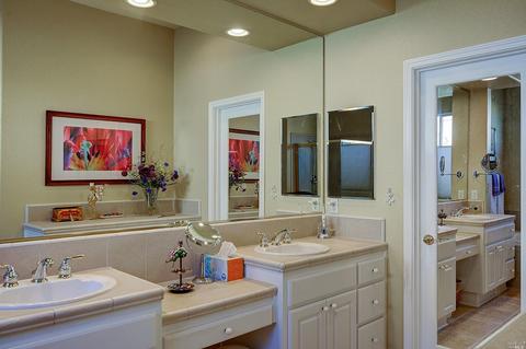2555 Shadetree Cir, Vallejo, CA 94591 photo 32