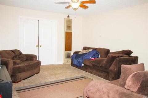 133 Jordan St, Vallejo, CA 94591 photo 4
