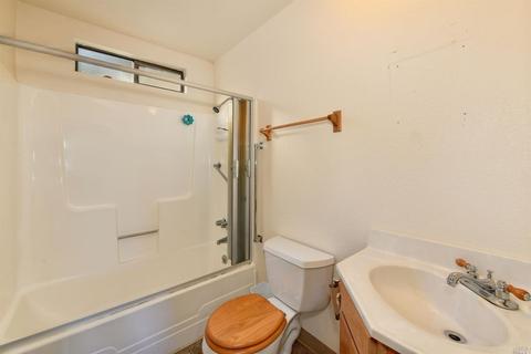 27420 Fox Rd, Willits, CA 95490 photo 10