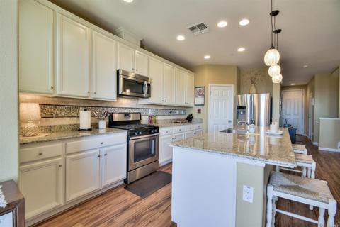 331 Jacquelyn Ln, Petaluma, CA 94952 photo 10
