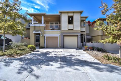 331 Jacquelyn Ln, Petaluma, CA 94952 photo 1