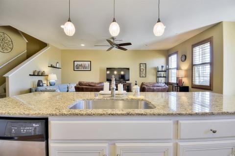 331 Jacquelyn Ln, Petaluma, CA 94952 photo 13