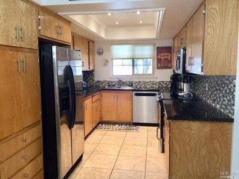 1684 Wise Dr, Napa, CA 94558 photo 2