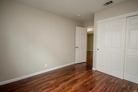 382 Arlington Cir, Fairfield, CA 94533 photo 27
