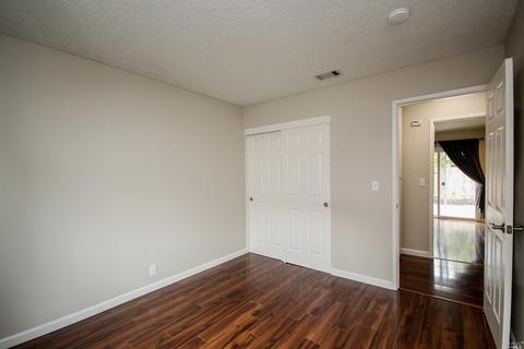 382 Arlington Cir, Fairfield, CA 94533 photo 30