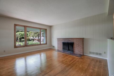 940 5th St, Petaluma, CA 94952 photo 5