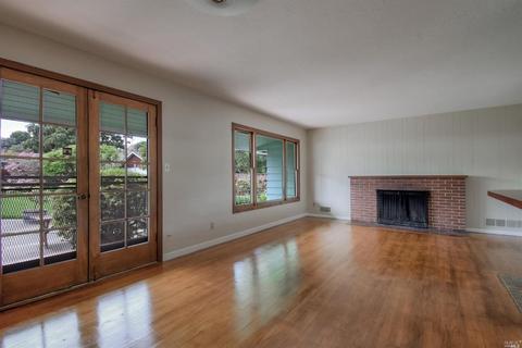 940 5th St, Petaluma, CA 94952 photo 9