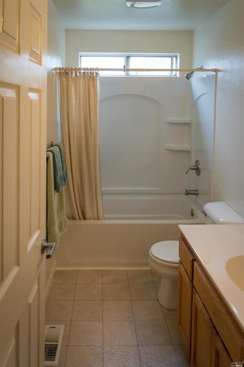 977 Dorothea Ct, Windsor, CA 95492 photo 10