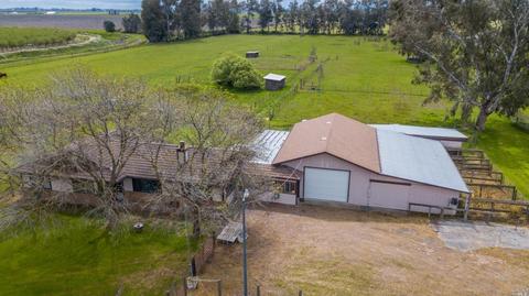 5257 Maple Rd, Vacaville, CA 95687 photo 4