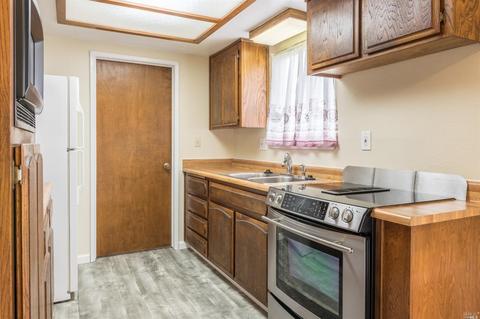 5257 Maple Rd, Vacaville, CA 95687 photo 9