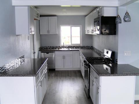 1132 Washington St, Fairfield, CA 94533 photo 3