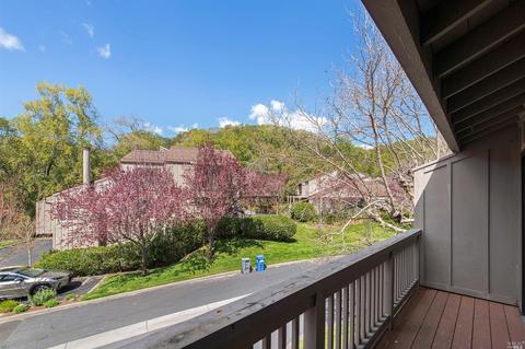 8 Eagle Gap Rd, Novato, CA 94949 photo 7