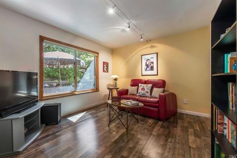 8 Eagle Gap Rd, Novato, CA 94949 photo 11