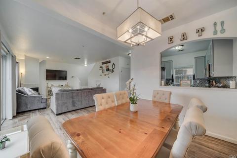 2 Bridgegate Way, Napa, CA 94559 photo 7