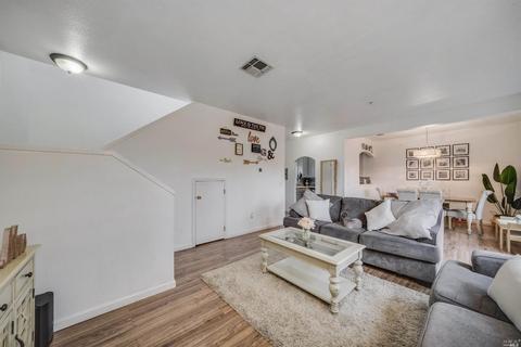 2 Bridgegate Way, Napa, CA 94559 photo 10