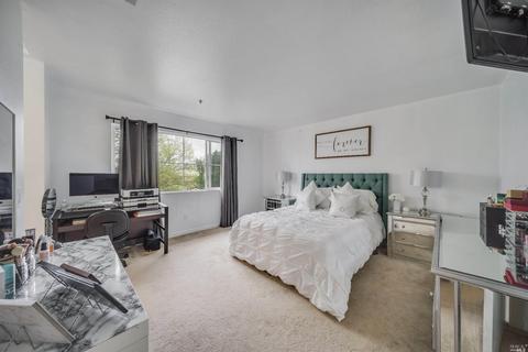 2 Bridgegate Way, Napa, CA 94559 photo 12