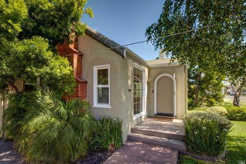 1416 Farrell St, Vallejo, CA 94590 photo 2