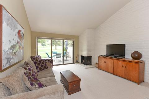 96 Fairways Dr, Napa, CA 94558 photo 4